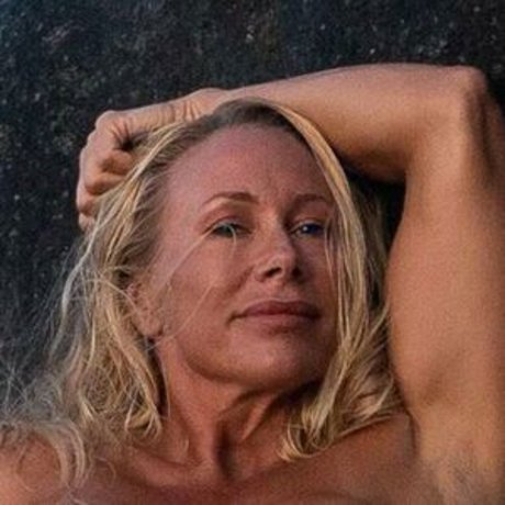 Erika Torronen star naked picture