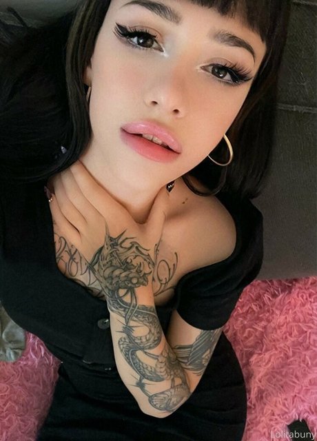 lolabuny18 Photo Gallery