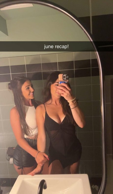 Elena Arenas model pretty image