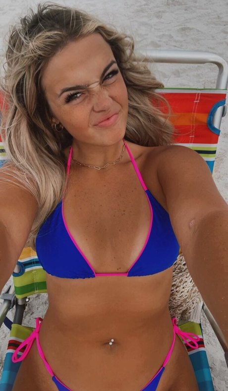 mirror selfie onlyfans nude img