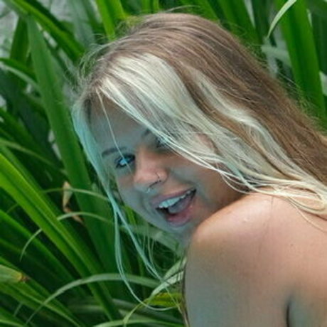 eexoticbabe star sex pictures