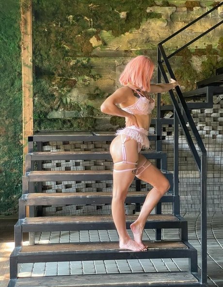 Felibelka naked actress img