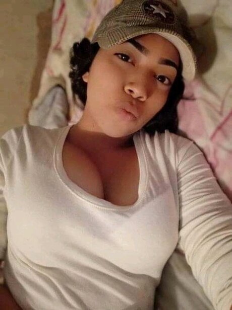 Yessica Guevara star erotic archive