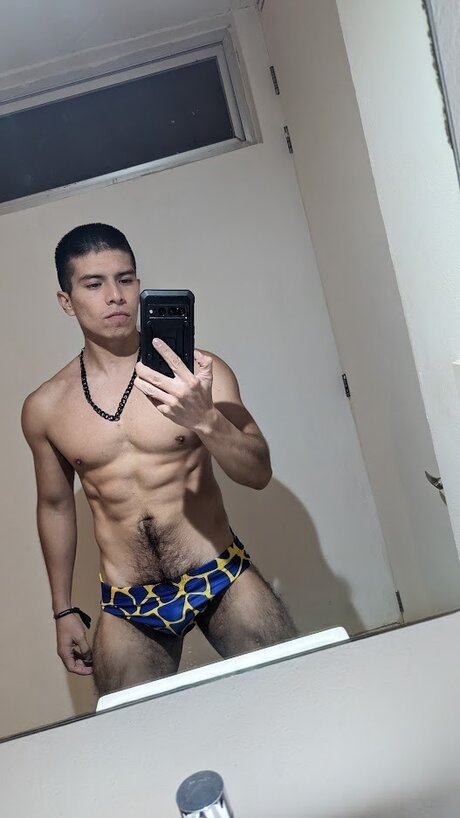 Miguel Crisp n nice pornstar img