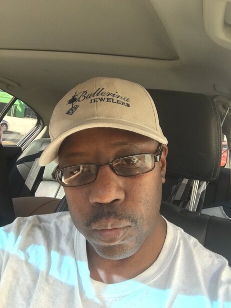 Cphive beautiful model img