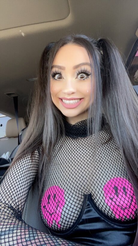 wennifer exclusive actress galleries