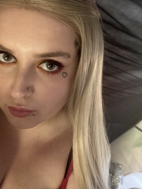 Lacey Bliss nude star pictures