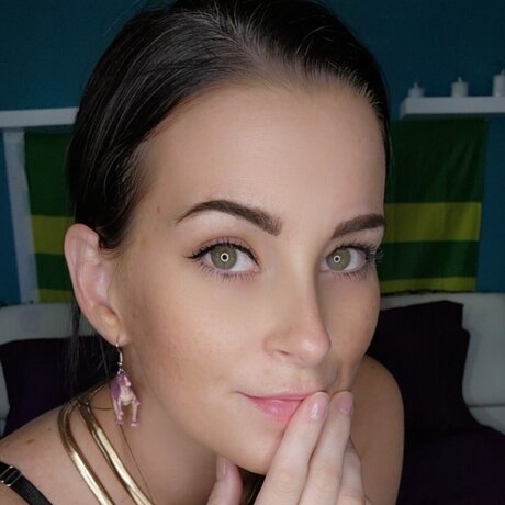 oCURIOUSo VIP pornstar galleries