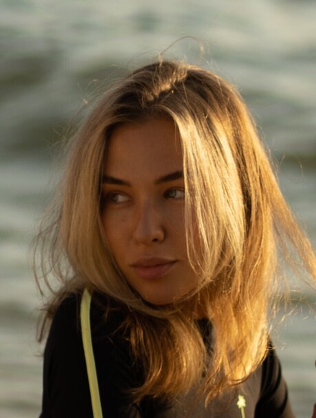 Dania Lou star naked pics