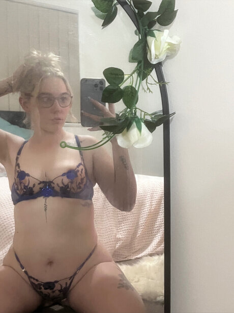 That blonde pornstar galleries