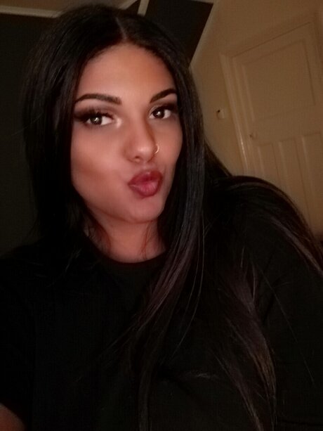 Katherin22 art star pic