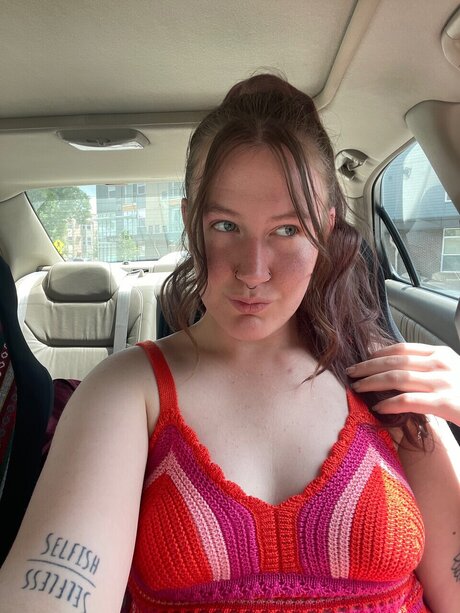 Goddess Girl erotic actress picture