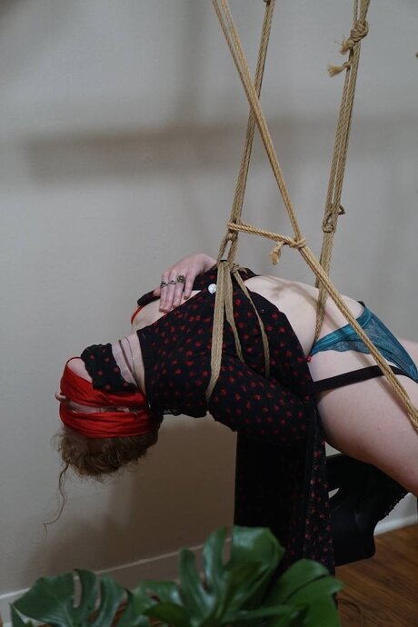 TheOolongQueen art actress photo