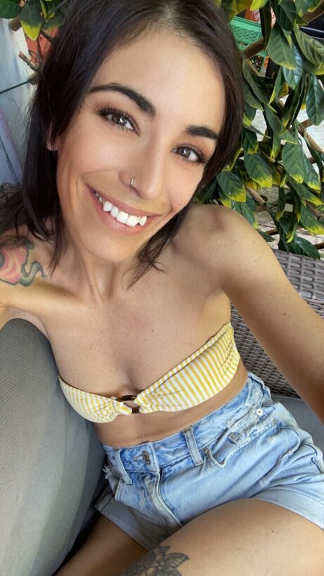 Sexy Tiff hd pornstar img