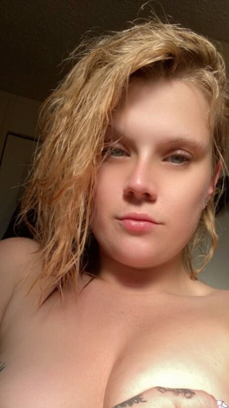 Angel Wise_ exclusive pornstar images