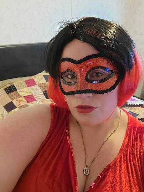 Mistress Sapphire porn model pictures