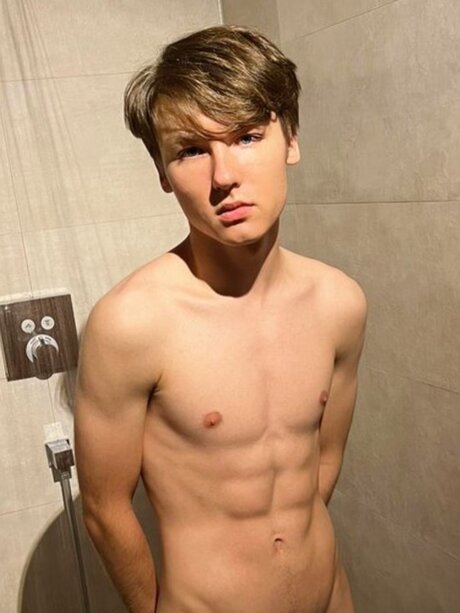 Alexan_ perfect star img