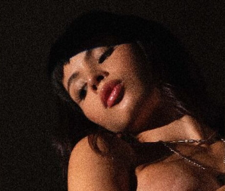 Aila model pornographic pic