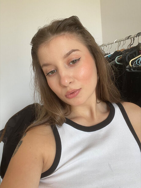 Liza Rose nudes actress images