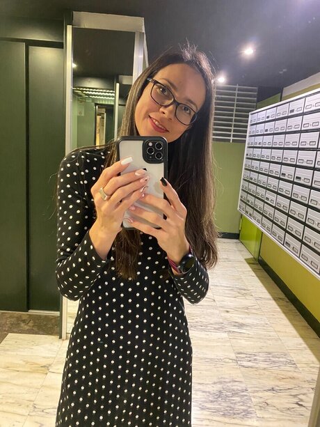 jeins Osma top star pictures