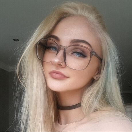 Seduchess art actress picture