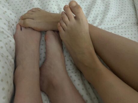 Lesbihonestwith art star picture