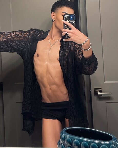 Luka Babineaux model perfect archive