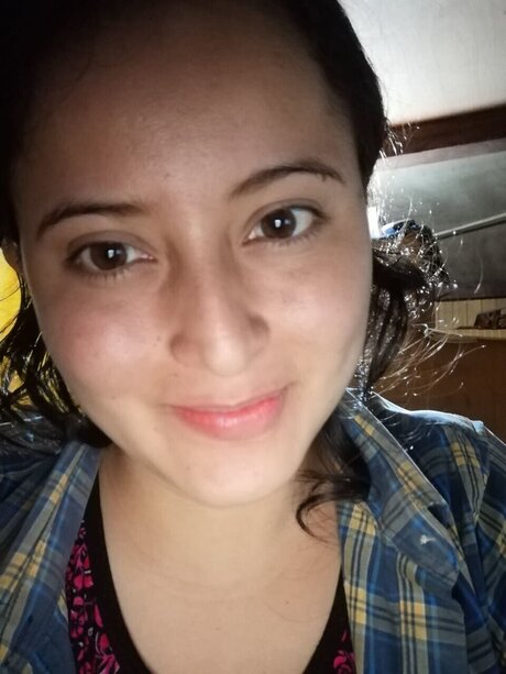 Elizabeth Jim nez star best photo