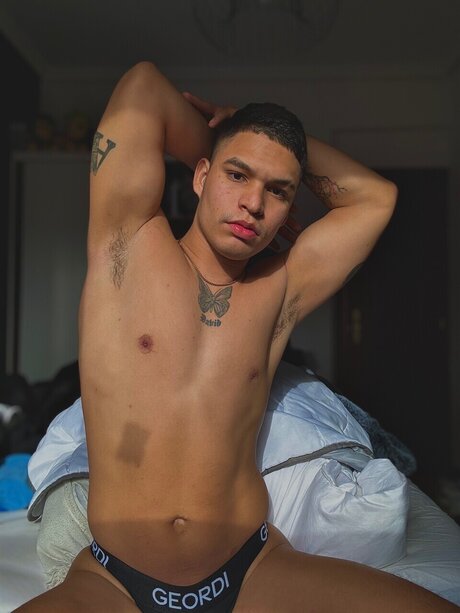 asian couple onlyfans adult images