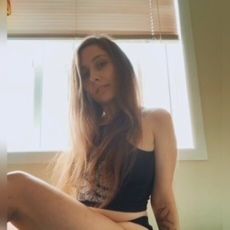 Goddess Eevie nudes model pictures