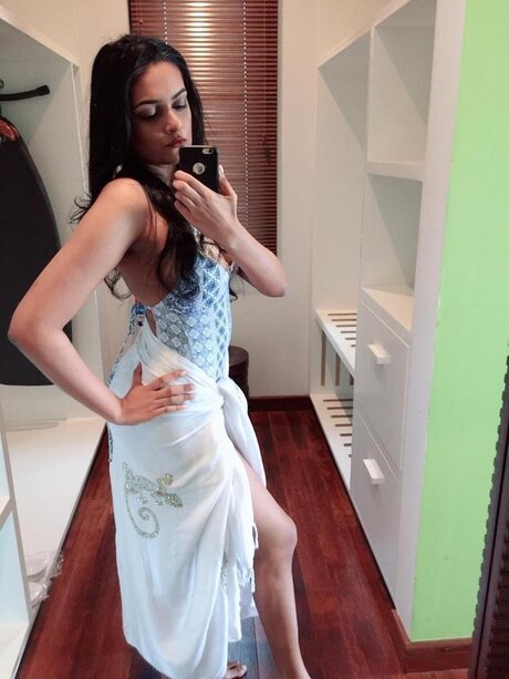 Nishala Nishanka star porn picture