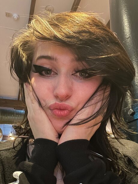 Gunpoint erotic actress pic