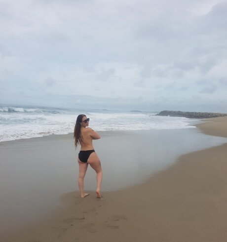 Ally C_ nudes star pics