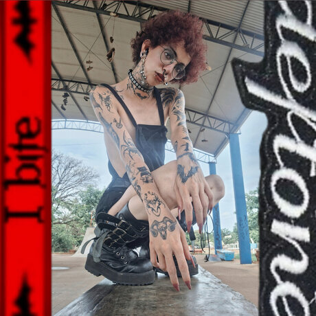 BatCat nice actress pic