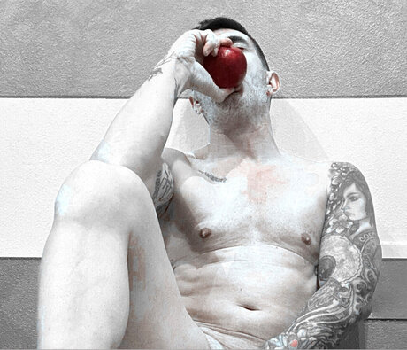 Pinco only_ nude actress pic