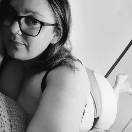 JessieCole VIP_ pornographic model image