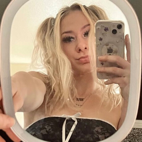 Quinnie star naked gallery