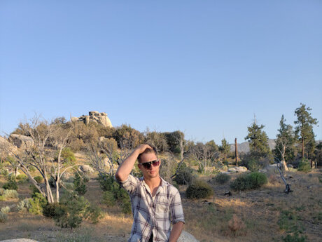 Mac naked actress archive