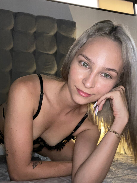 Nathaly Rosse_ model pornographic pic