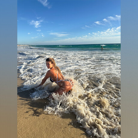 UK Cowgirl sexy actress archive