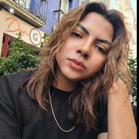 Lyan sexy star pictures