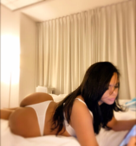 K Ferrer pretty model images