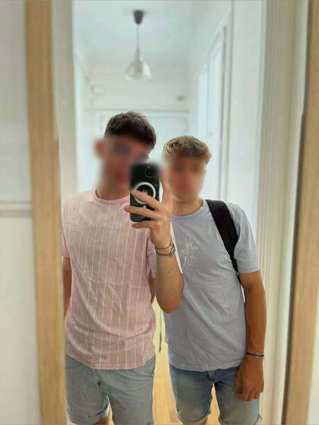 Leo raphael officiel sexy actress gallery