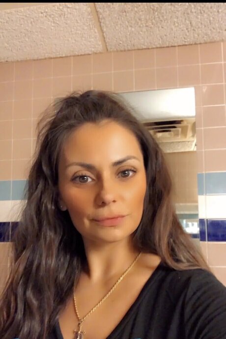 Razzel Dazzel model beautiful pic