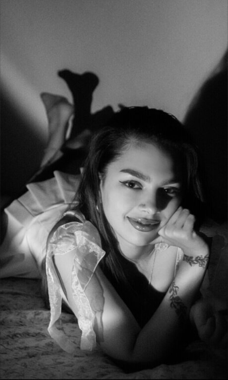 Kitty Fay top model picture