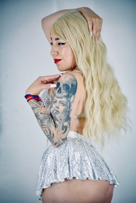 blonde muscle onlyfans nudes image