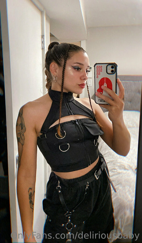 deliriousbaby hd model gallery