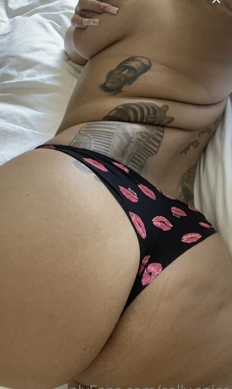 Sally Spice exclusive model pics