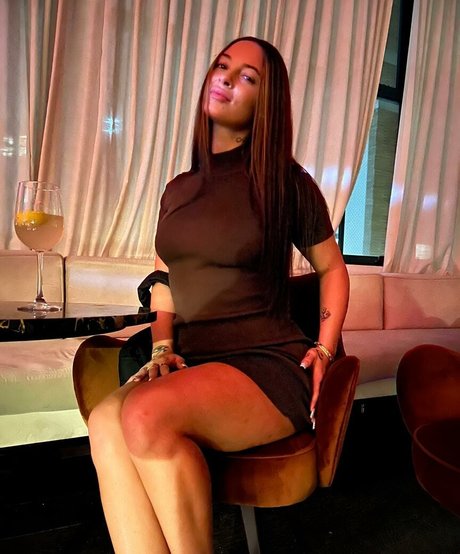 Sally Spice porn actress photos