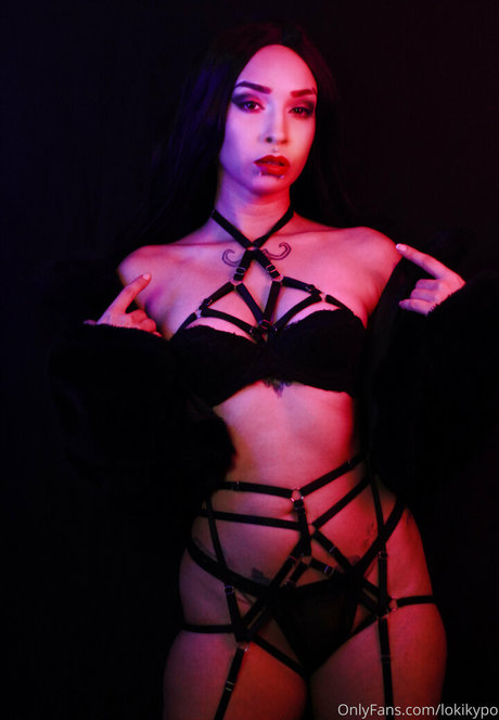 lokikypo sexy actress gallery